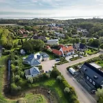 Luxe Prive-Kamer - Studio In Villa Aan Zee, Dishoek, Vernieuwd